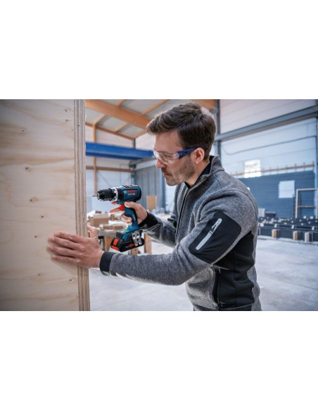 Taladro con percusión a batería BOSCH GSB 18V-90 C (Incluye baterías y cargador)