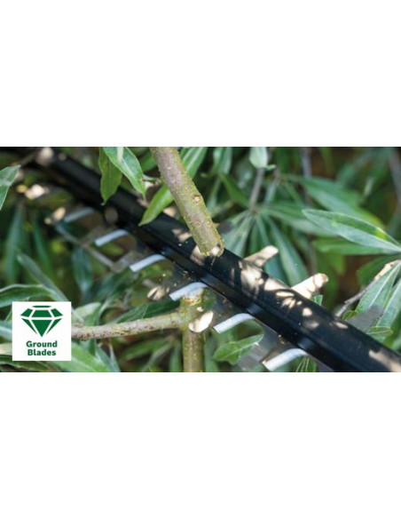 Cortasetos BOSCH UniversalHedgeCut 18V-50 (Incluye batería, cargador y accesorios)