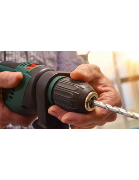 Taladro percutor BOSCH UniversalImpact 800 (Incluye accesorios)