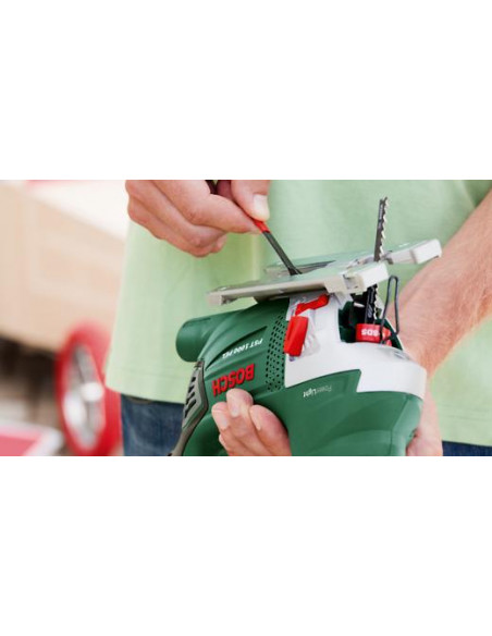 Sierra de calar BOSCH PST 900 PEL (Incluye accesorios)