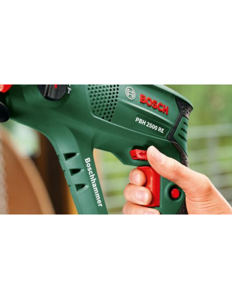 Sierra circular BOSCH PKS 55 A (Incluye accesorios)