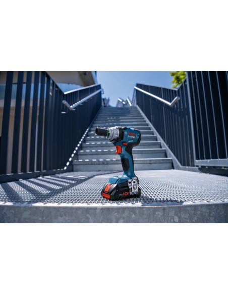 Atornillador de impacto a batería GDS 18V-330 HC Professional (Incluye 2 baterías y cargador, en maletín L-BOXX)