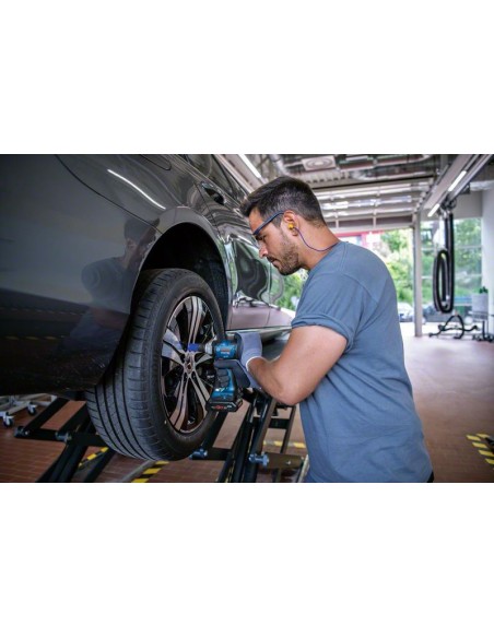 Atornillador de impacto a batería GDS 18V-330 HC Professional (Sin batería ni cargador, en maletín L-BOXX)