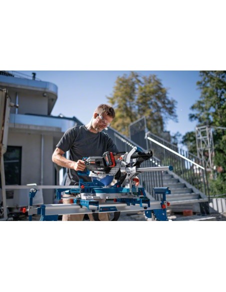 Ingletadora BITURBO a batería GCM 18V-216 DC Professional (Sin batería ni cargador, en caja de cartón)