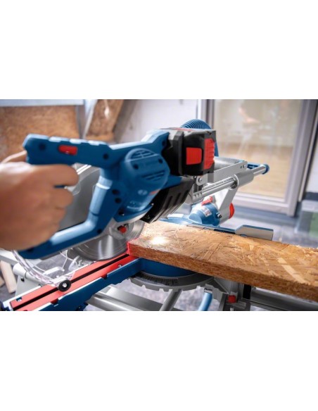 Ingletadora BITURBO a batería GCM 18V-216 D Professional (Sin batería ni cargador, en caja de cartón)