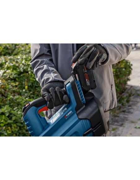 BOSCH 06008D2000 Soplador de hojas a batería GBL 18V-750 (NO INCLUYE BATERÍA NI CARGADOR)