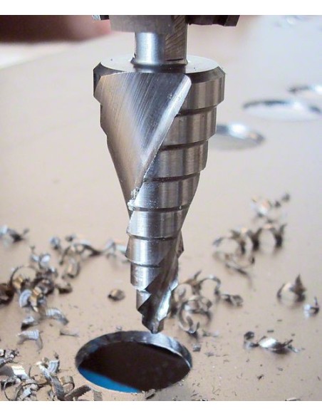 Broca escalonada HSS