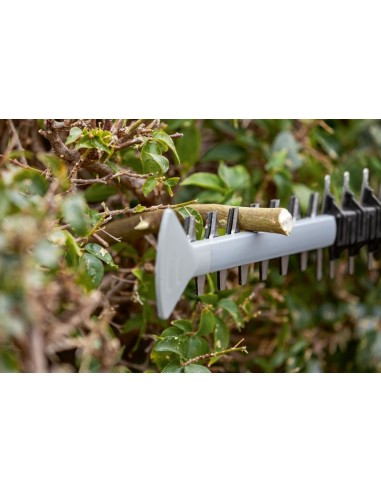 BOSCH 06008C9600 Tijeras cortasetos a batería...